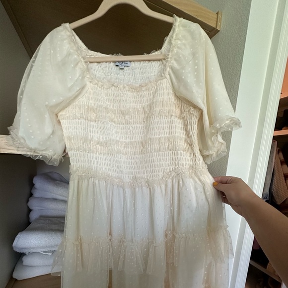 The Perfect Neutral Midi - Picture 3 of 3